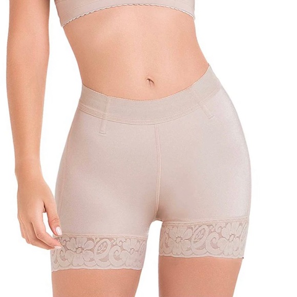 COPY - Colombian Butt Lifting Shorts - Picture 3 of 4